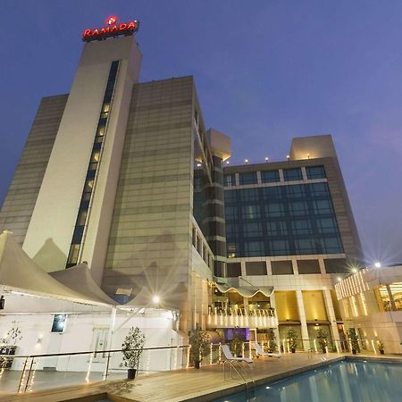Hotel Ramada By Wyndham Navi Mumbai Zewnętrze zdjęcie