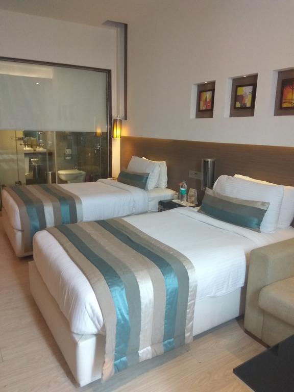 Hotel Ramada By Wyndham Navi Mumbai Zewnętrze zdjęcie