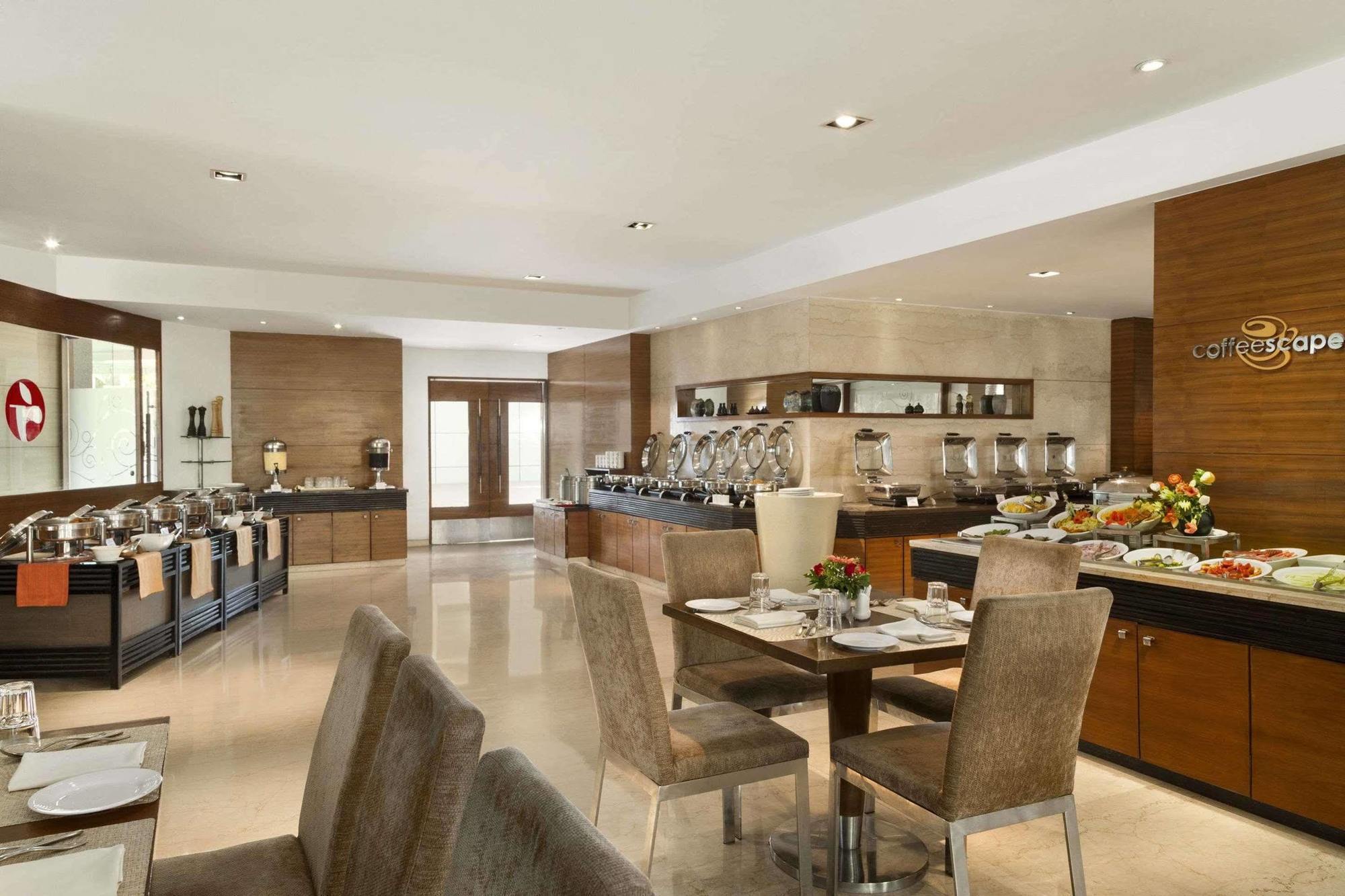 Hotel Ramada By Wyndham Navi Mumbai Zewnętrze zdjęcie